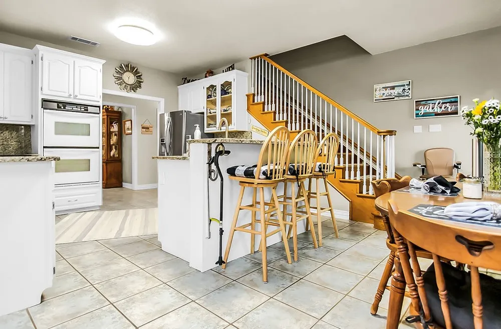 820 Cedar Creek Circle Bonham, TX 75418