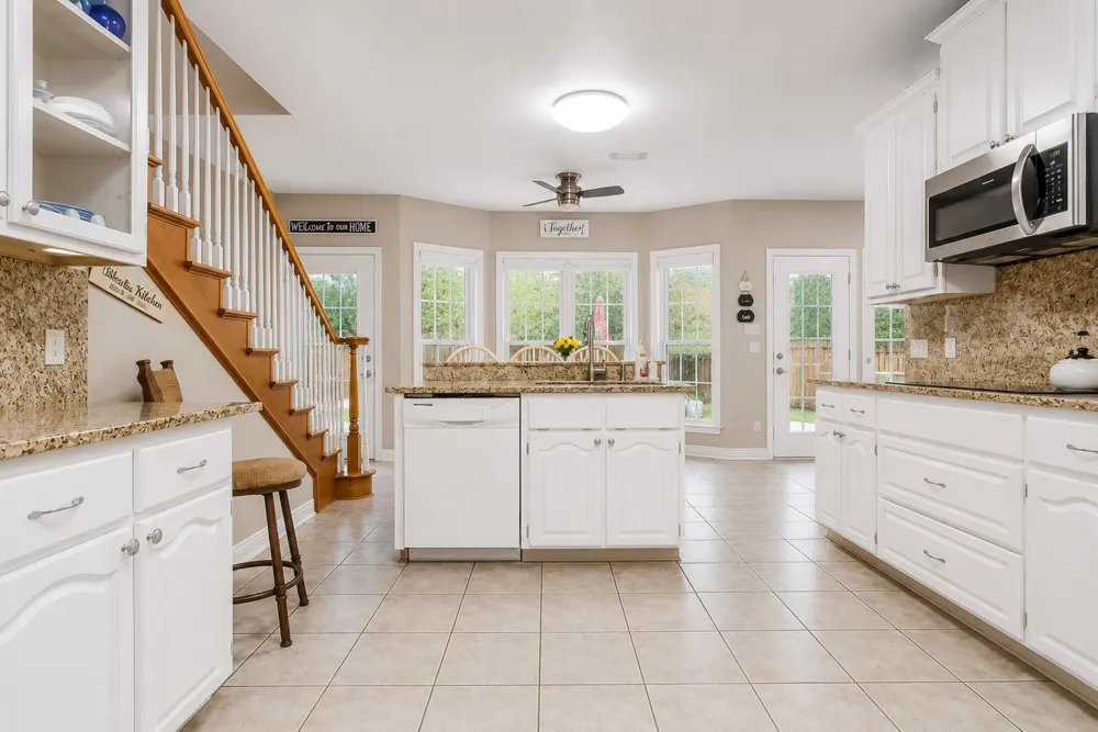 820 Cedar Creek Circle Bonham, TX 75418