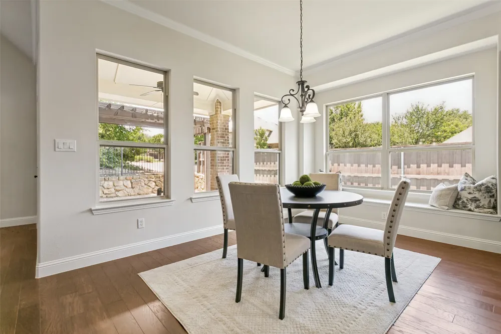 4804 Taylor Lane Grapevine, TX 76051