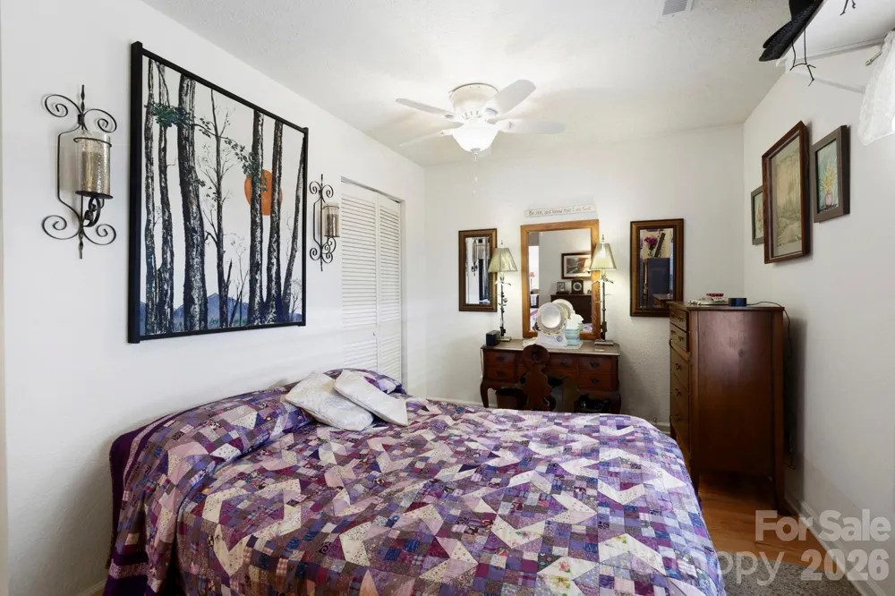 658 Enka Lake Road Candler, NC 28715