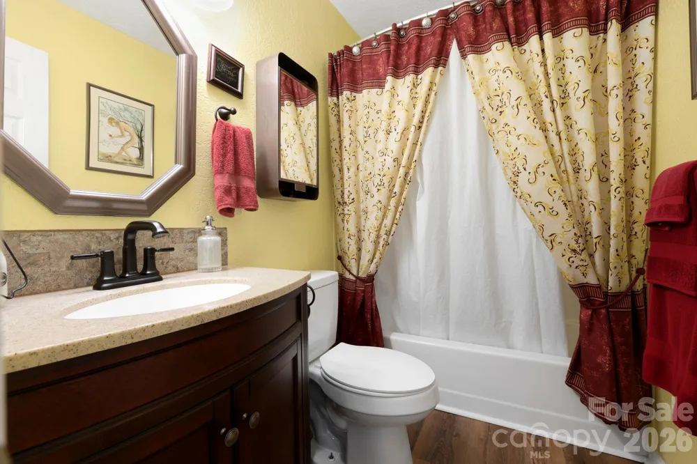 658 Enka Lake Road Candler, NC 28715