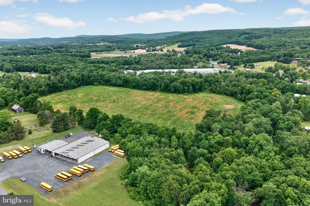 ASHTOWN DRIVE Lehighton, PA 18235