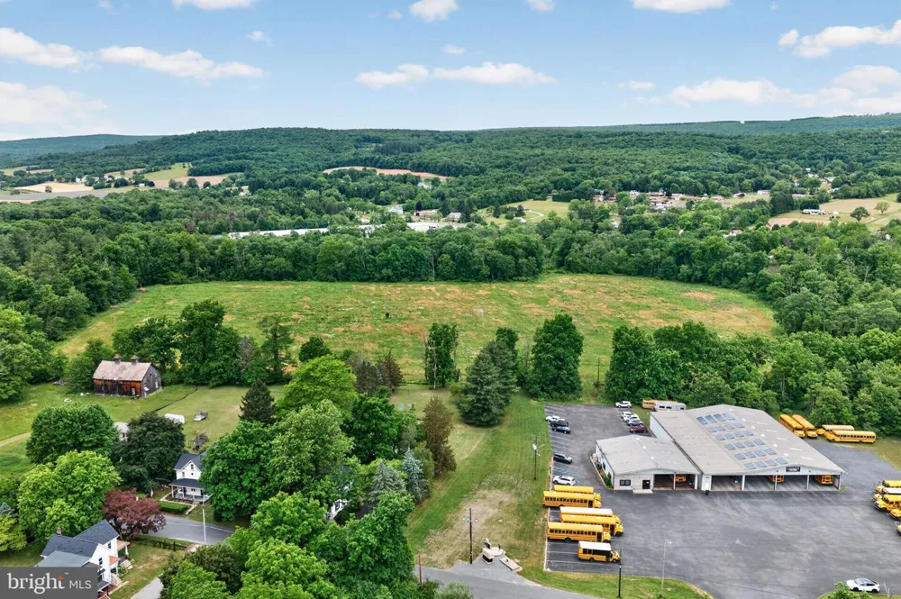 ASHTOWN DRIVE Lehighton, PA 18235
