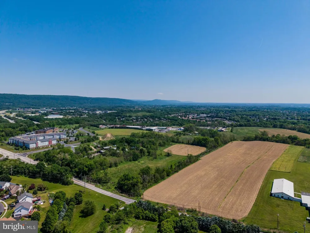 TECHNOLOGY PARKWAY Mechanicsburg, PA 17050