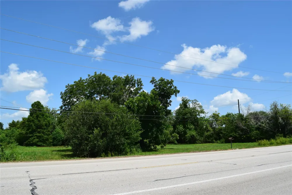 4101 Fm 1128 Road Pearland, TX 77584