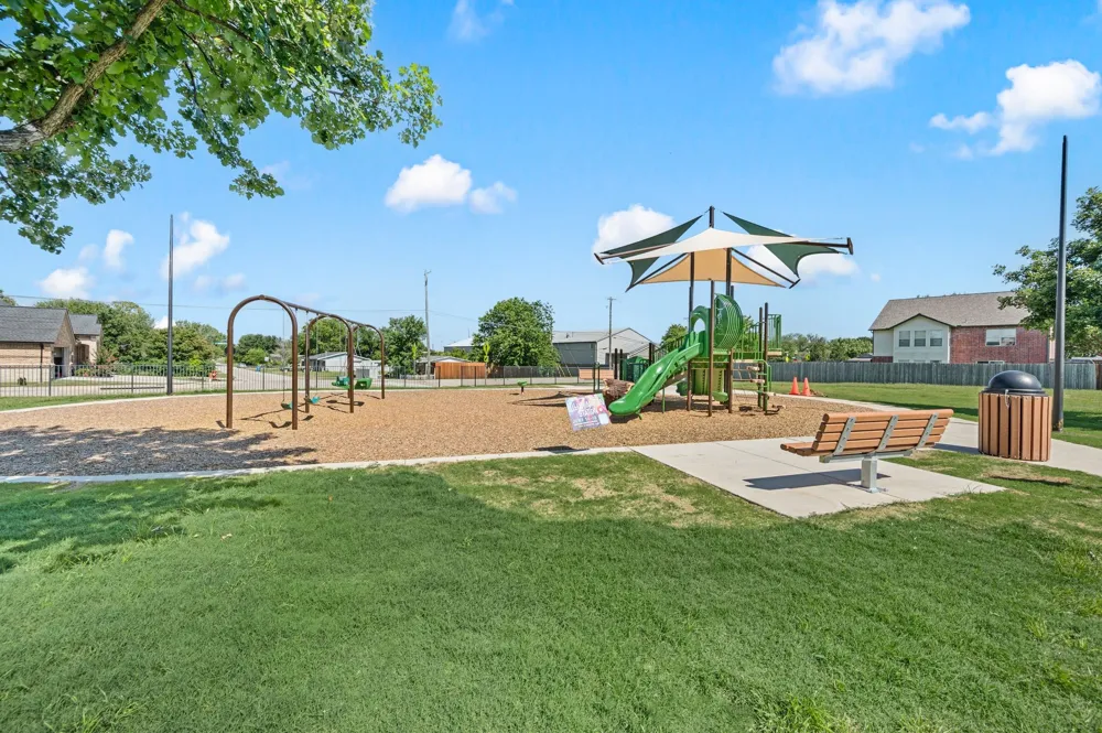 2012 Collington Drive Roanoke, TX 76262