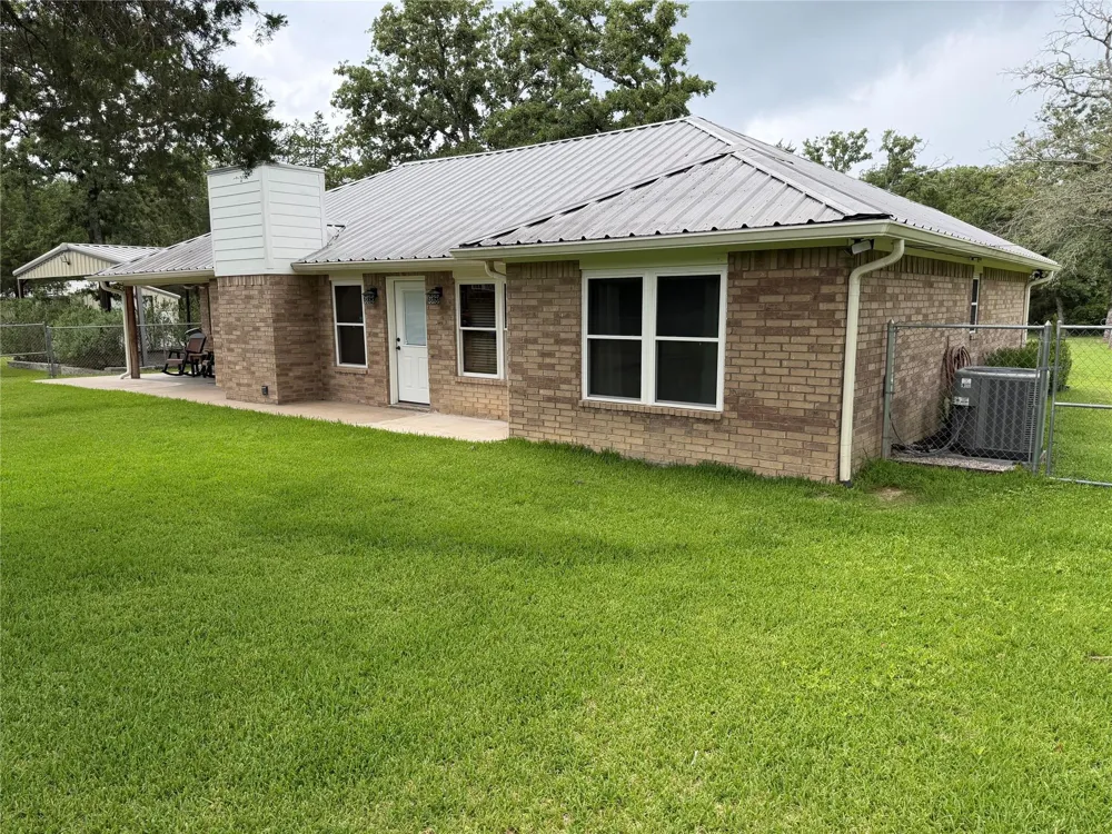 109 Private Road 916 Fairfield, TX 75840