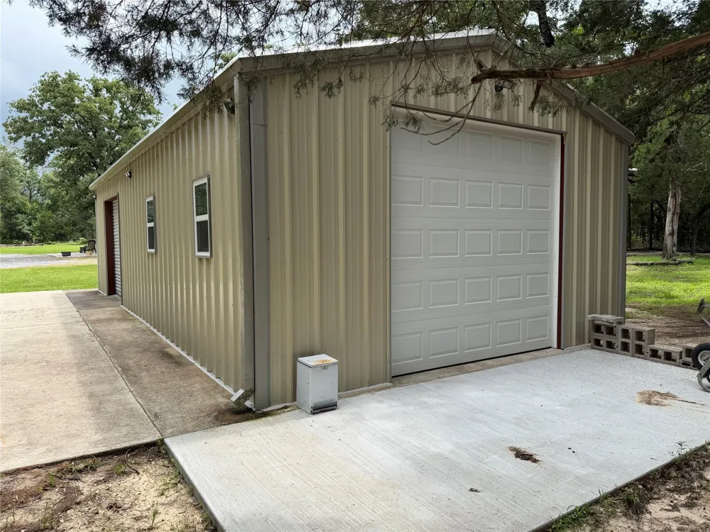 109 Private Road 916 Fairfield, TX 75840