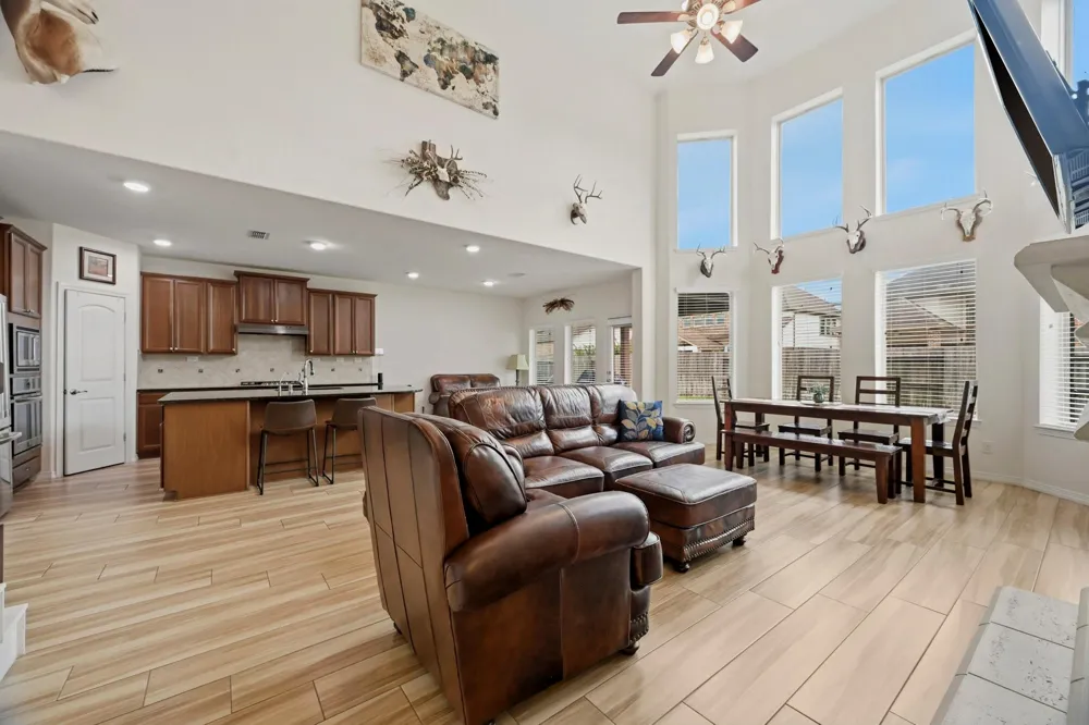 10870 Campbell Point Missouri City, TX 77459