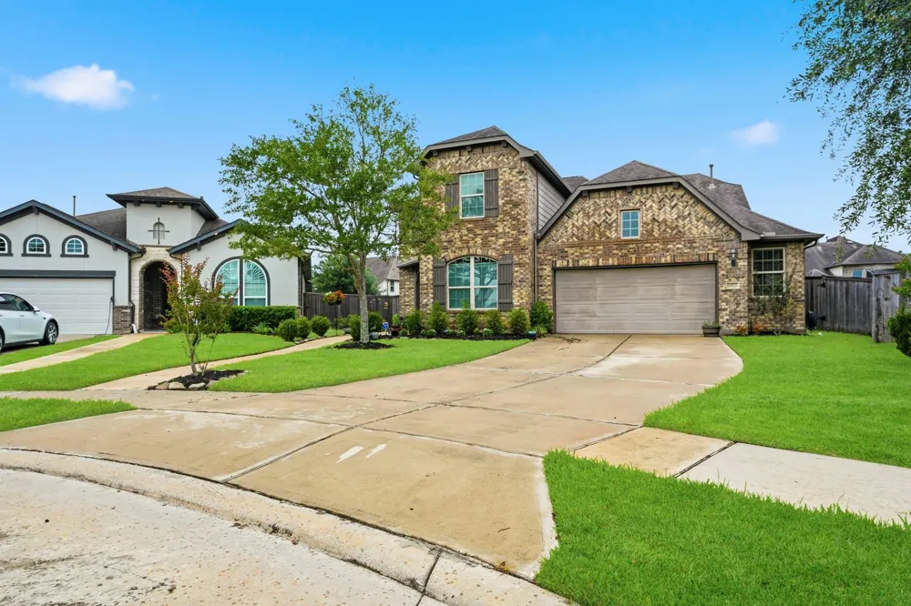 10870 Campbell Point Missouri City, TX 77459