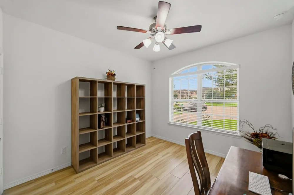 10870 Campbell Point Missouri City, TX 77459