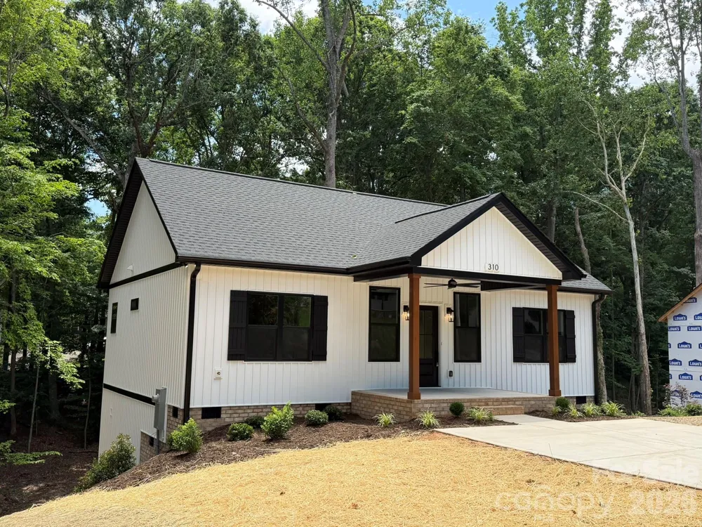 310 Willow Street Stanley, NC 28164