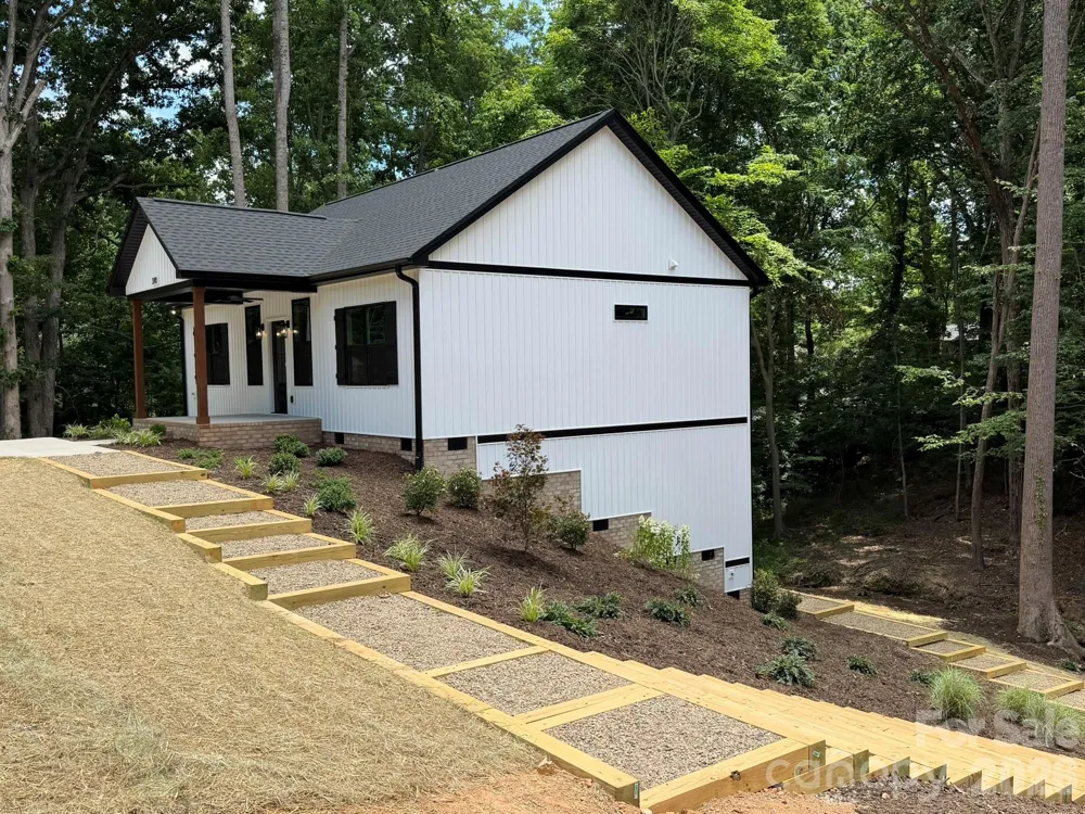 310 Willow Street Stanley, NC 28164