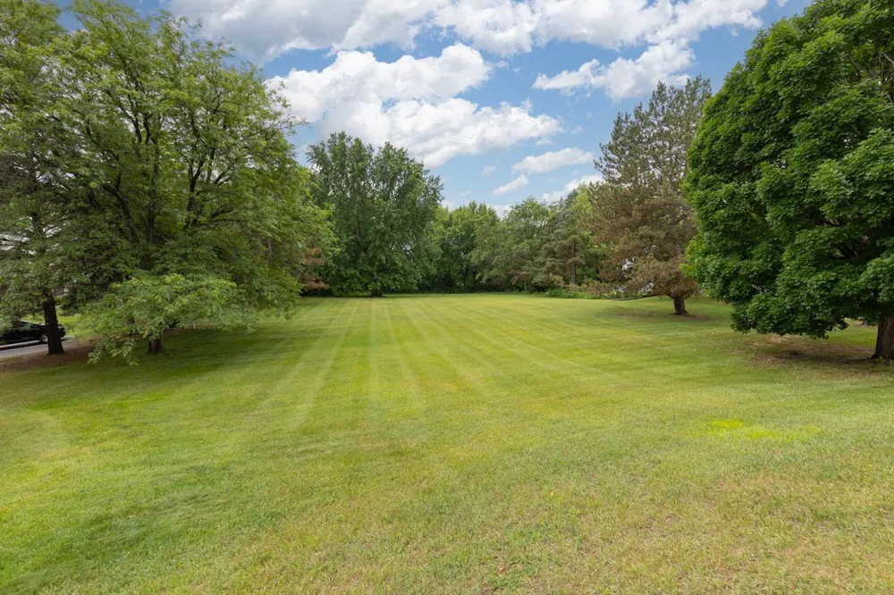7440 Landau Curve Bloomington, MN 55438