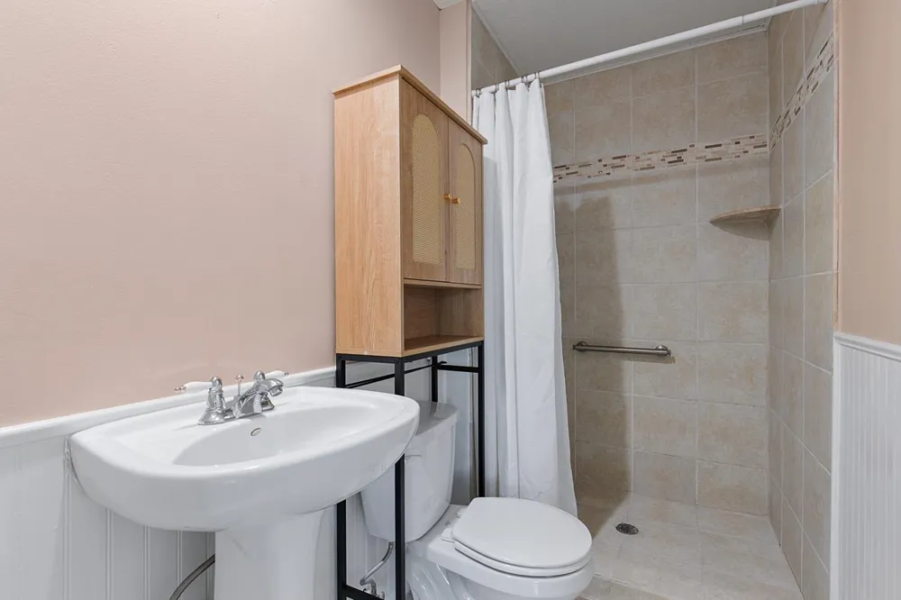 7440 Landau Curve Bloomington, MN 55438