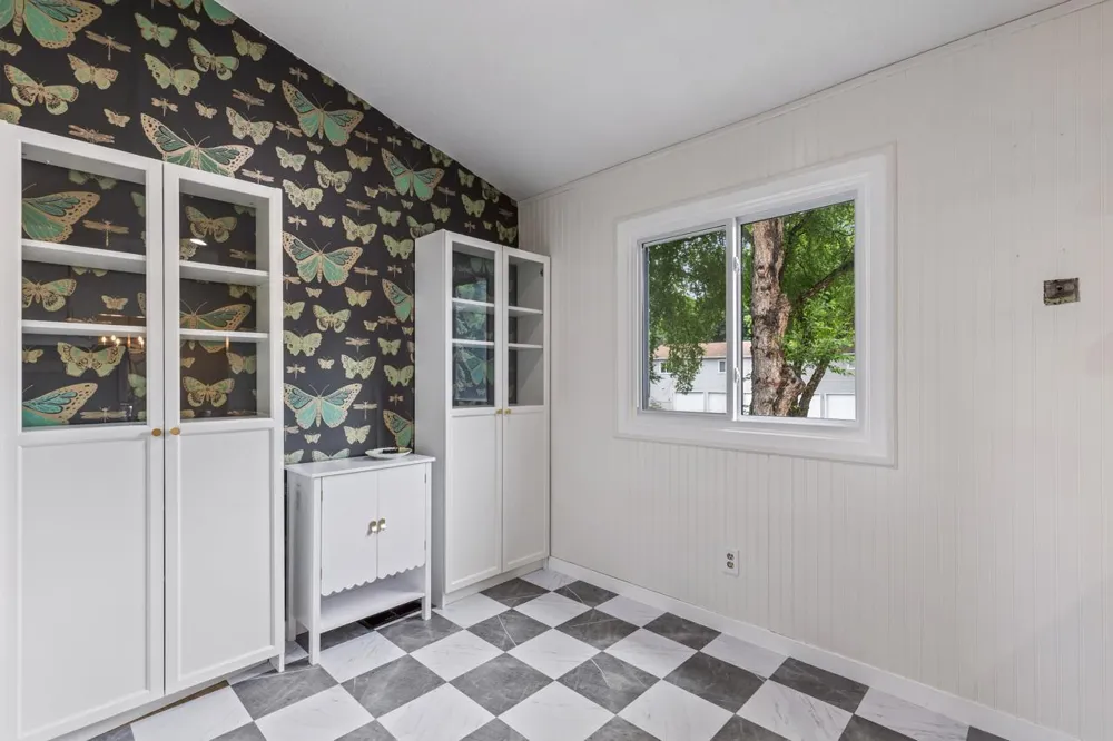 7440 Landau Curve Bloomington, MN 55438