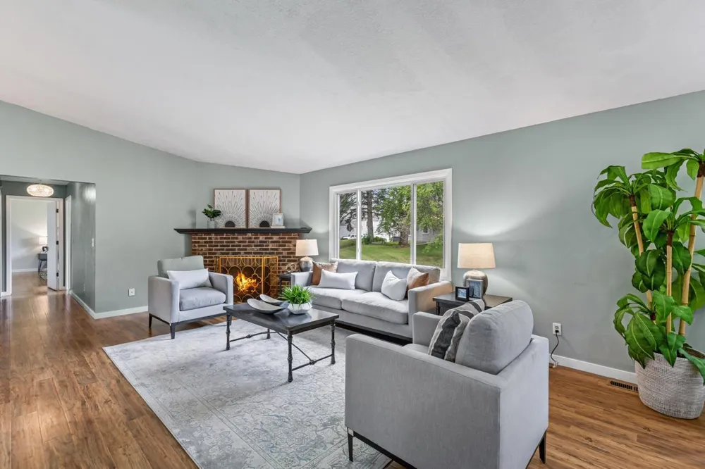7440 Landau Curve Bloomington, MN 55438