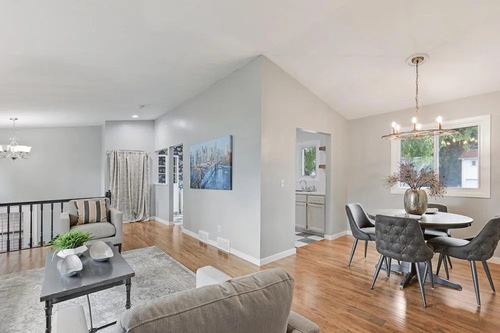 7440 Landau Curve Bloomington, MN 55438
