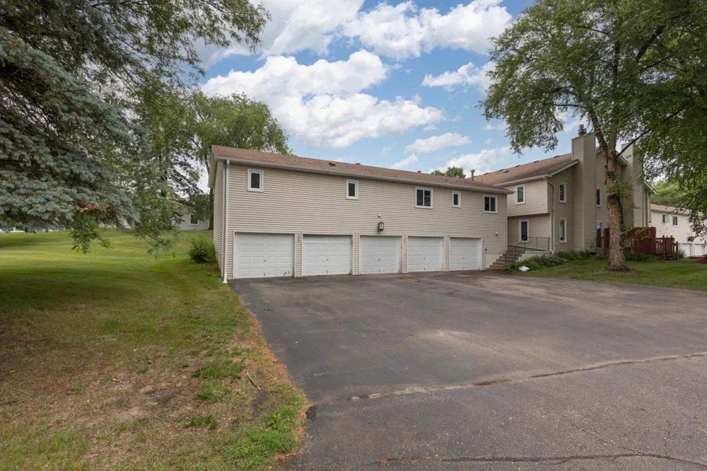 7440 Landau Curve Bloomington, MN 55438
