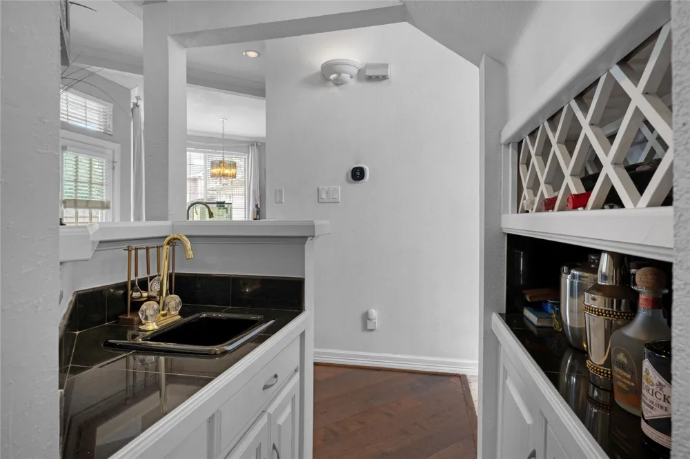 1300 Coral Drive Coppell, TX 75019