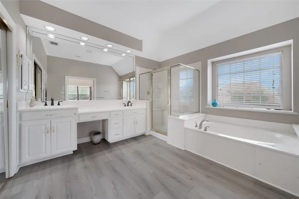 1300 Coral Drive Coppell, TX 75019
