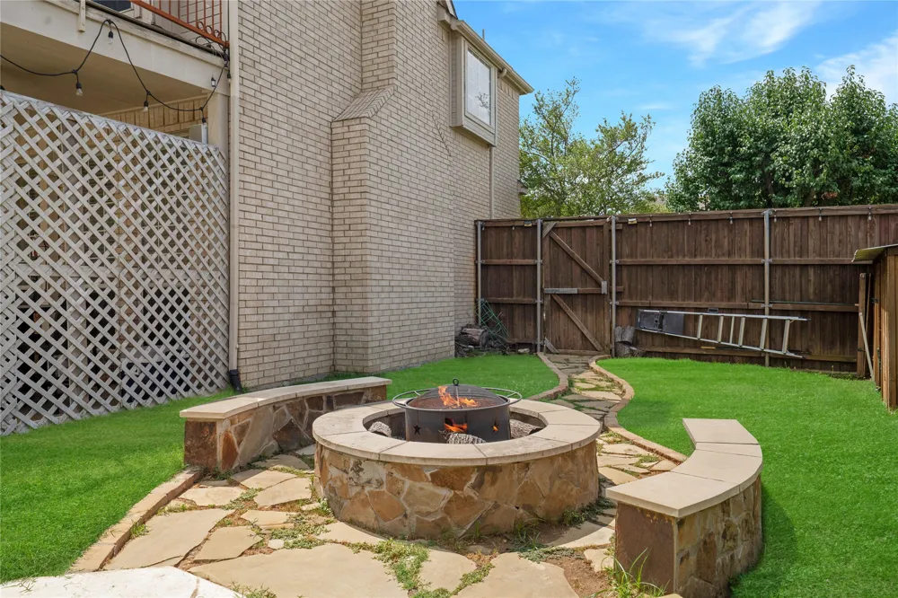 1300 Coral Drive Coppell, TX 75019