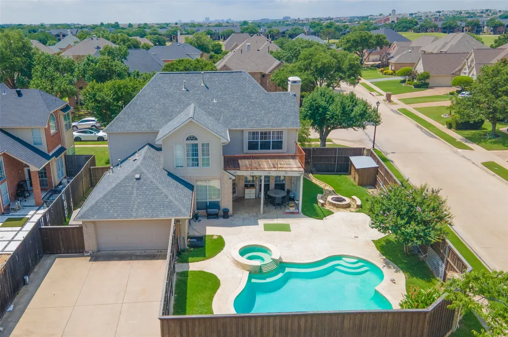 1300 Coral Drive Coppell, TX 75019