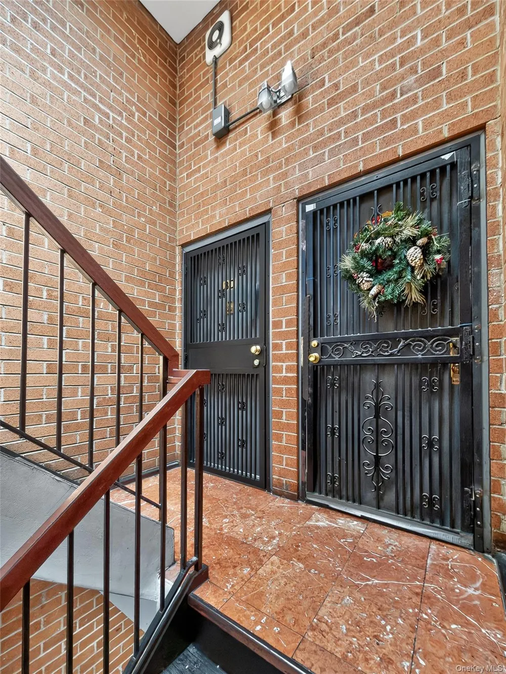 42-11 108 st #3D Corona, NY 11368