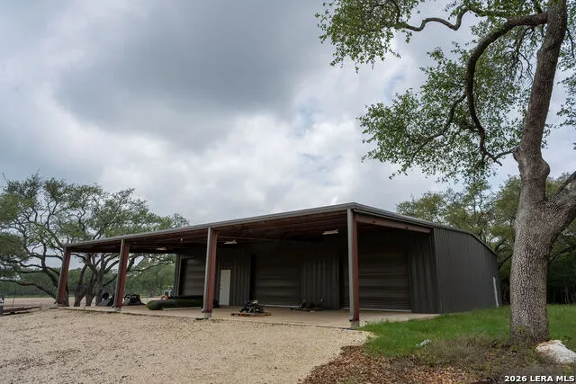 426 MILL RUN New Braunfels, TX 78132