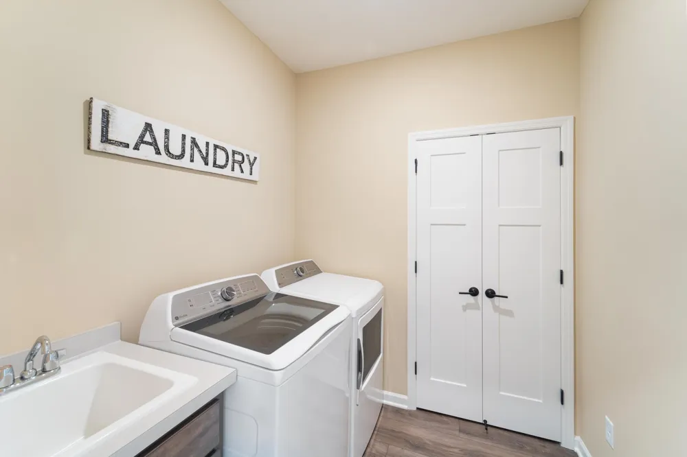 251 Meadow Way Elko New Market, MN 55054