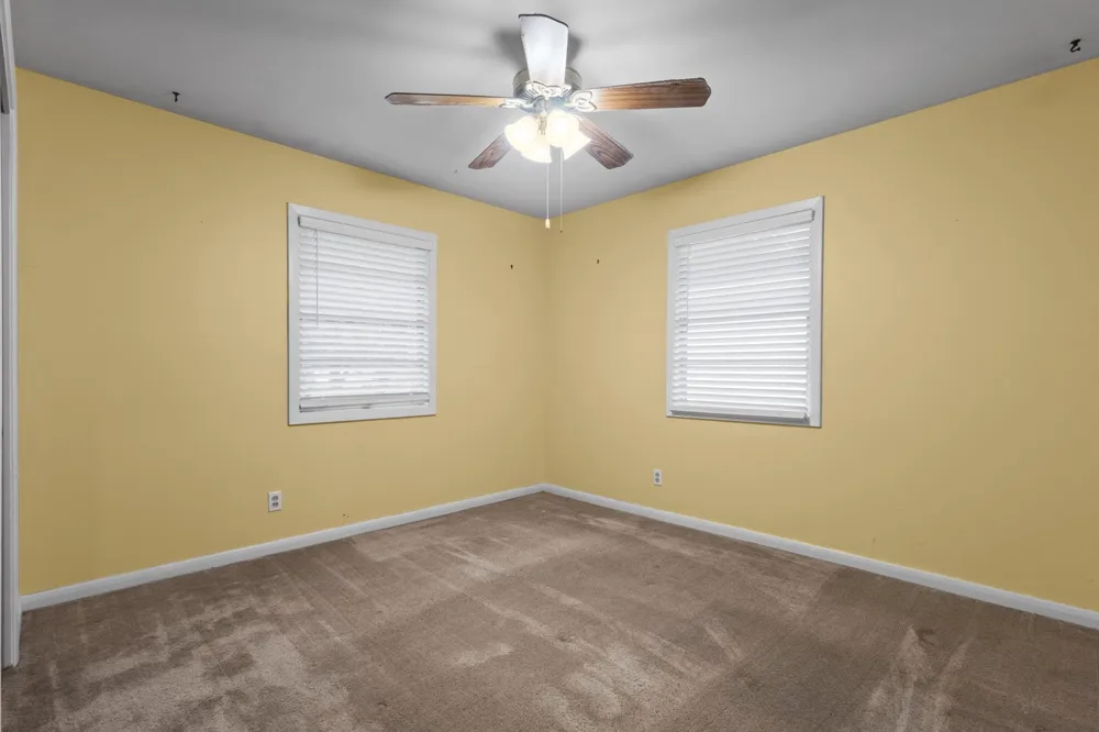 1440 Avenue E Nederland, TX 77627