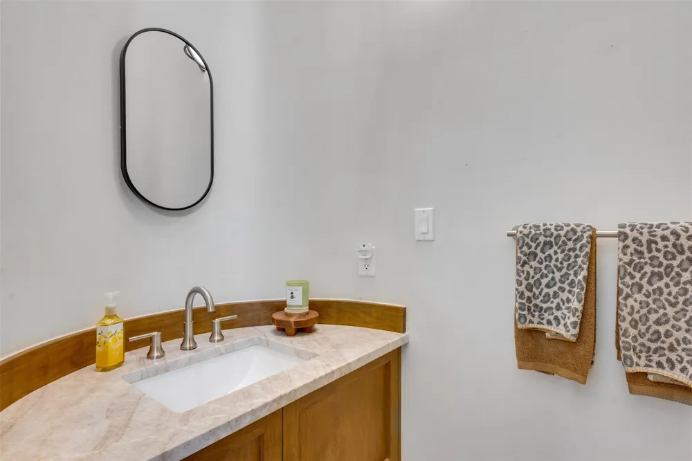 127 N Lake Bluff Drive Bullard, TX 75757