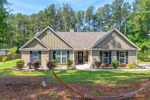 204 Lynn Road