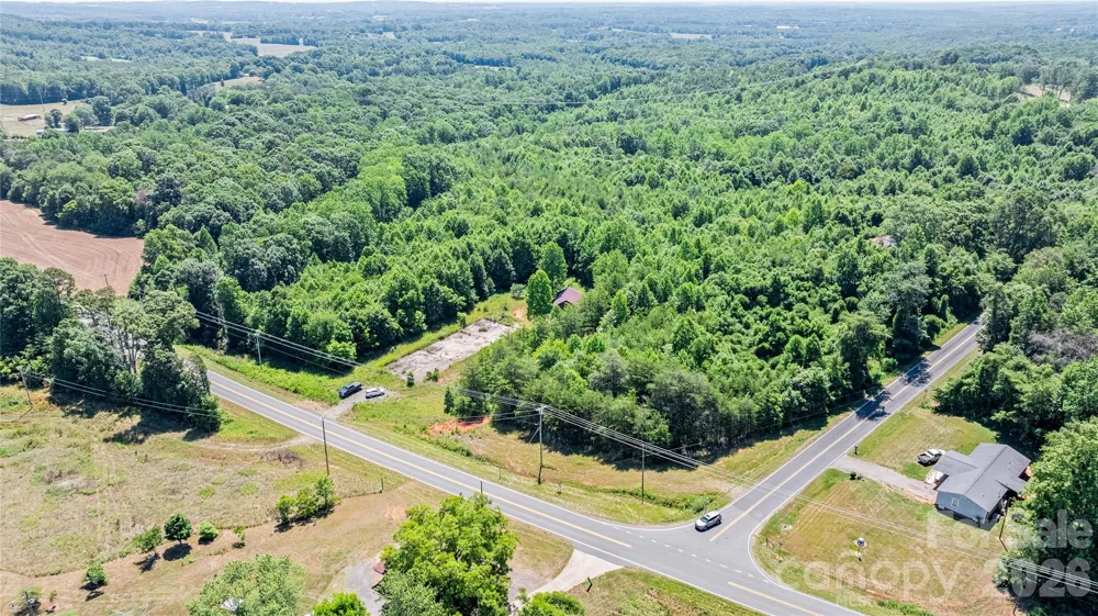 8891 NC 10 Highway Vale, NC 28168