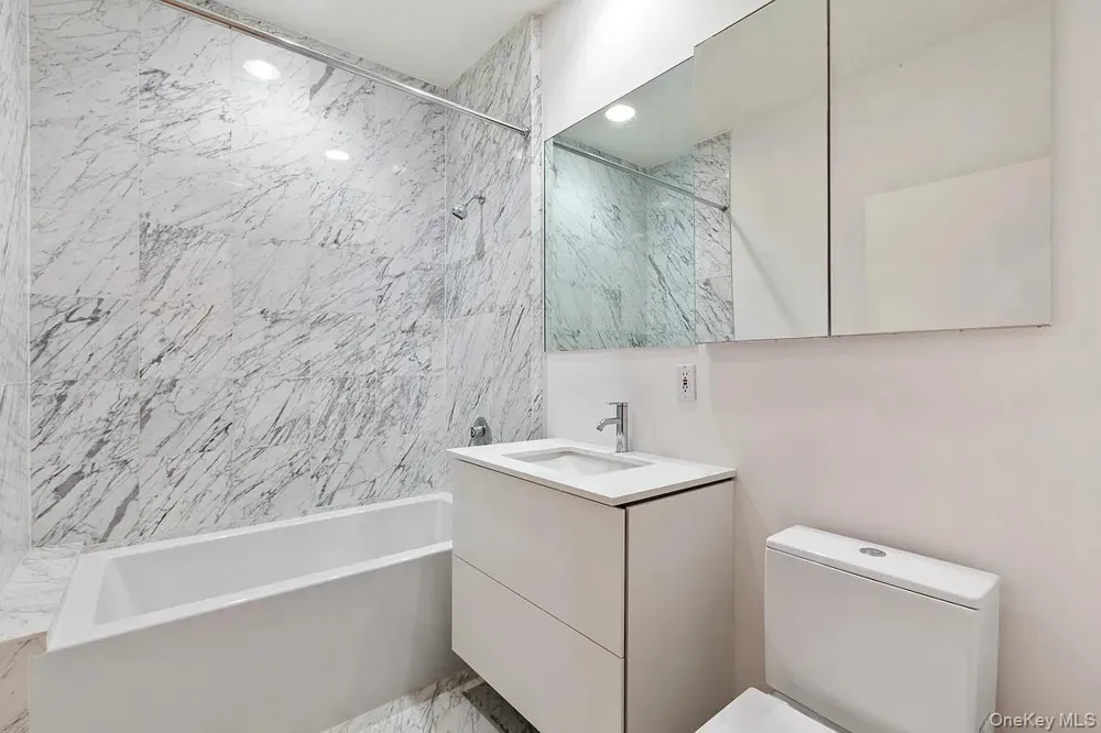 55 White Street #4A New York (Manhattan), NY 10013
