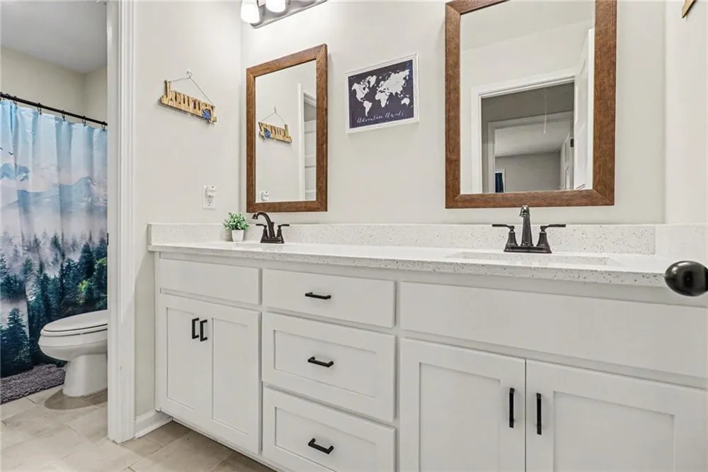 100 Dove Creek Court LaGrange, GA 30241
