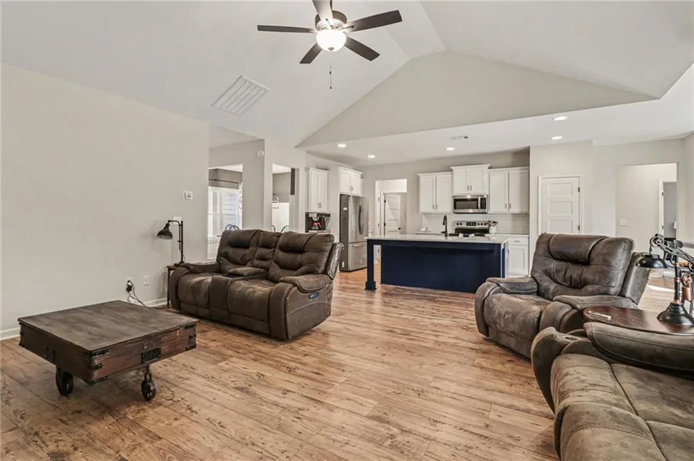 100 Dove Creek Court LaGrange, GA 30241