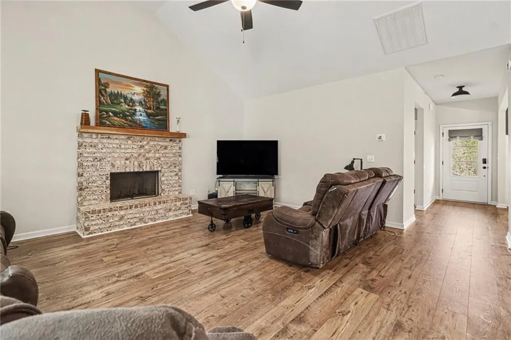 100 Dove Creek Court LaGrange, GA 30241