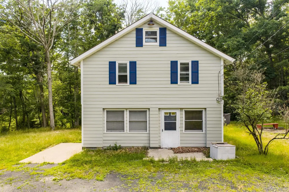 13 Oneida Trail Glen Spey, NY 12737