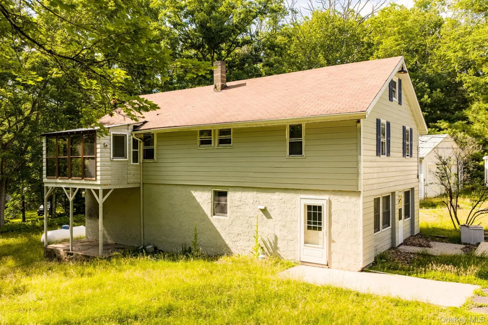 13 Oneida Trail Glen Spey, NY 12737