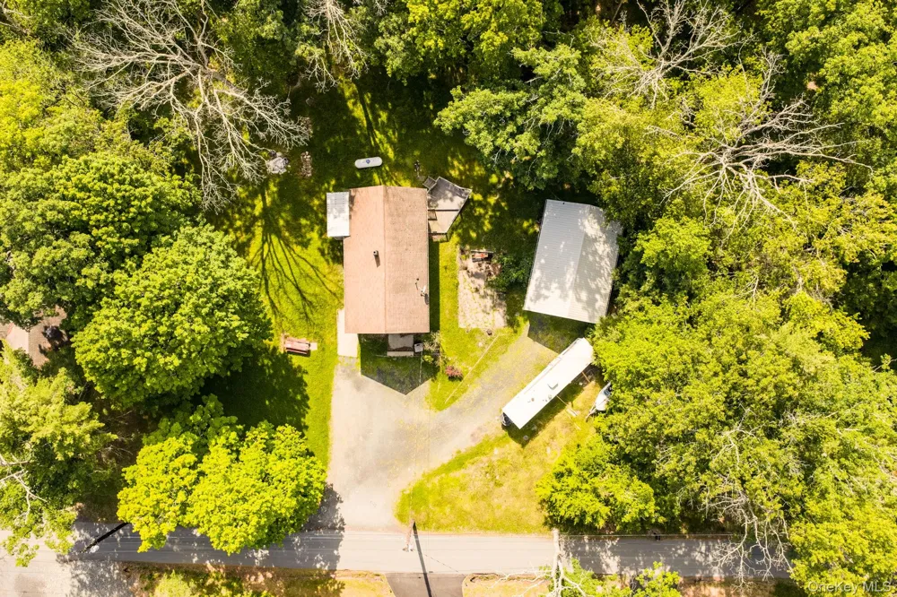 13 Oneida Trail Glen Spey, NY 12737