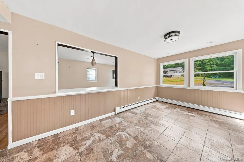 13 Oneida Trail Glen Spey, NY 12737