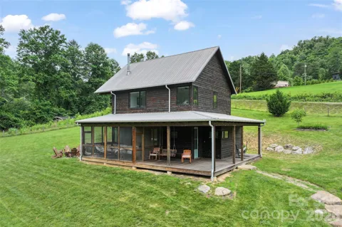 105 Loganberry Trail #1