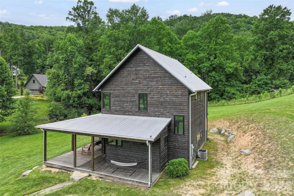 105 Loganberry Trail #1 Fletcher, NC 28732