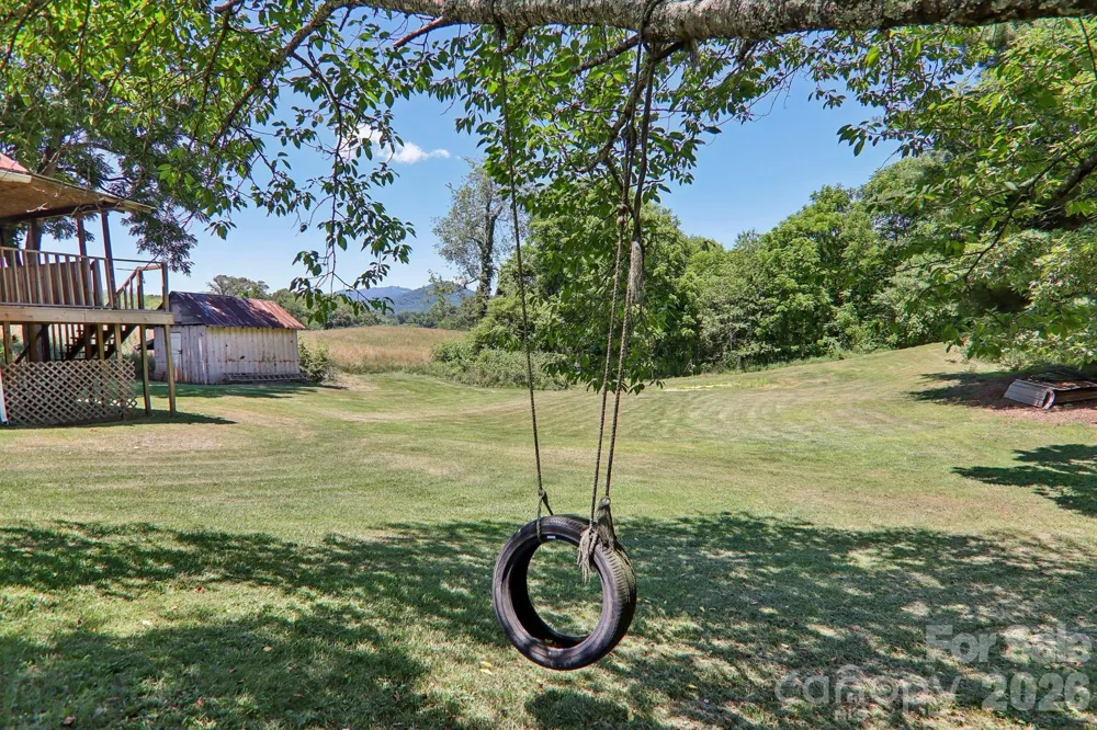 414 Skyline Drive Canton, NC 28716