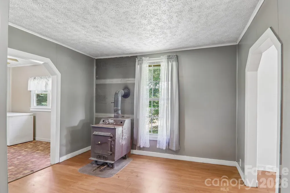 414 Skyline Drive Canton, NC 28716