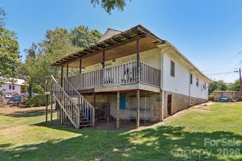 414 Skyline Drive Canton, NC 28716