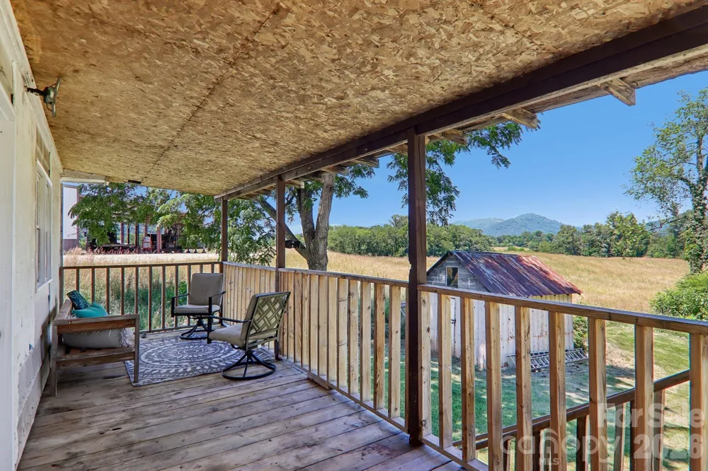 414 Skyline Drive Canton, NC 28716