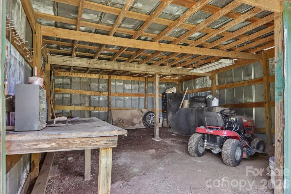 414 Skyline Drive Canton, NC 28716