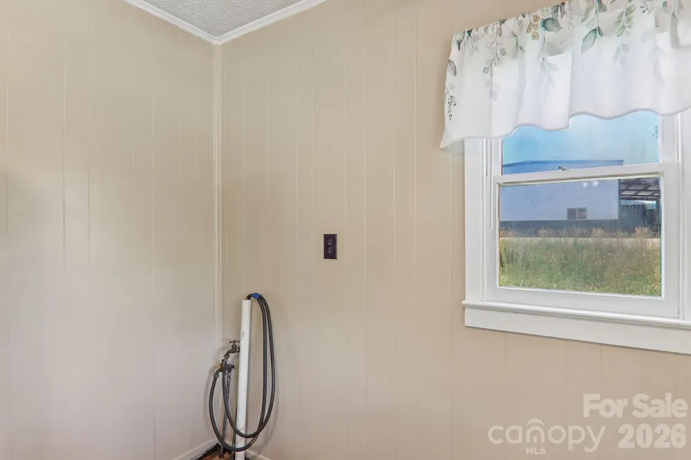 414 Skyline Drive Canton, NC 28716